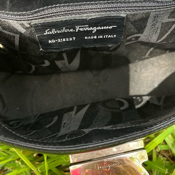 Vintage Salvatore Ferragamo Handbag - Picture 11 of 11